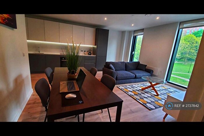 1 Bedroom Flat To Rent In Aspin Lane, Manchester, M4