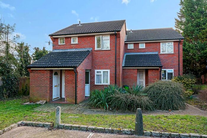 1 Bedroom Flat To Rent In Chesham, Chesham, HP5