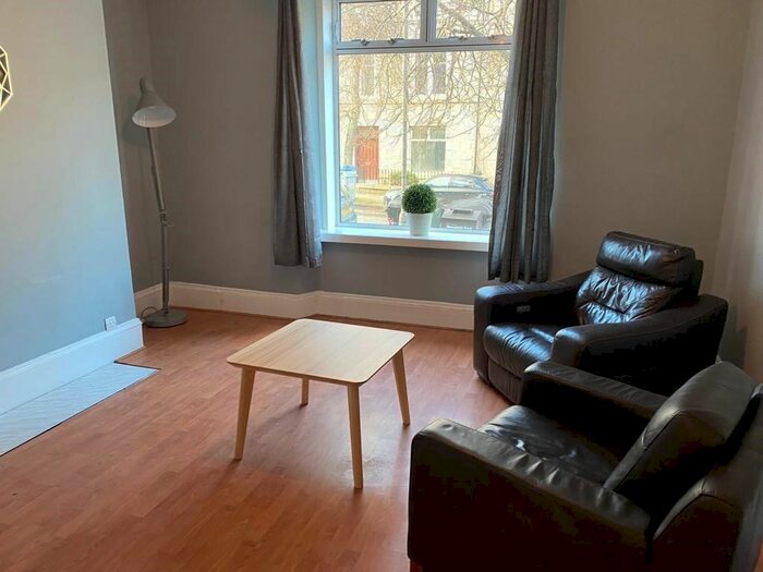 1 Bedroom Flat To Rent In Walker Road, Torry, Aberdeen, AB11