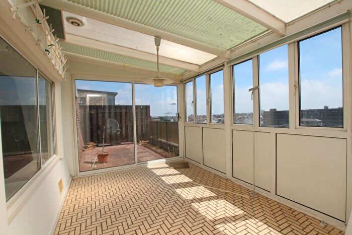 2 Bedroom Flat For Sale In St Leonards Road, Eastbourne, BN21