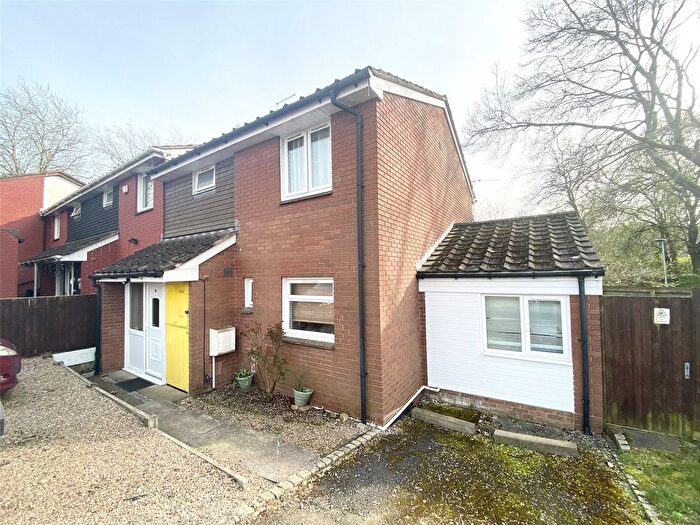 5 Bedroom End Terrace House For Sale In Deepdale, Hollinswood, Telford, Shropshire, TF3