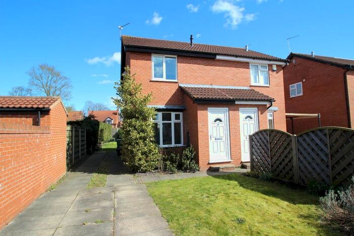 2 Bedroom Semi-Detached House To Rent In Waincroft, Strensall, York, YO32
