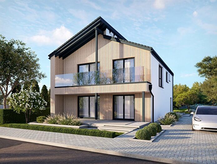 4 Bedroom Detached House For Sale In Langmead Drive, Bideford, Devon, EX39