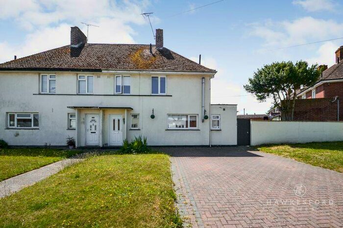 3 Bedroom Semi-Detached House To Rent In Manor Grove, Sittingbourne, ME10