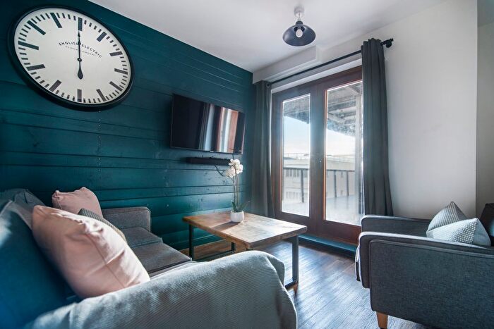 4 Bedroom Property To Rent In Flat, Shoe Amp; Boot Factory, Leicester, LE2