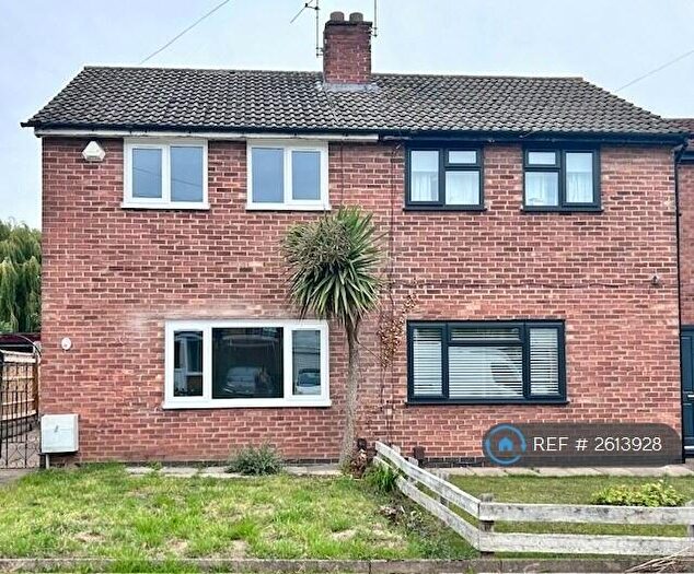 2 Bedroom Semi-Detached House To Rent In Heddington Way, Leicester, LE2