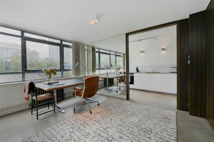 Studio To Rent In Princess Street, London, SE1