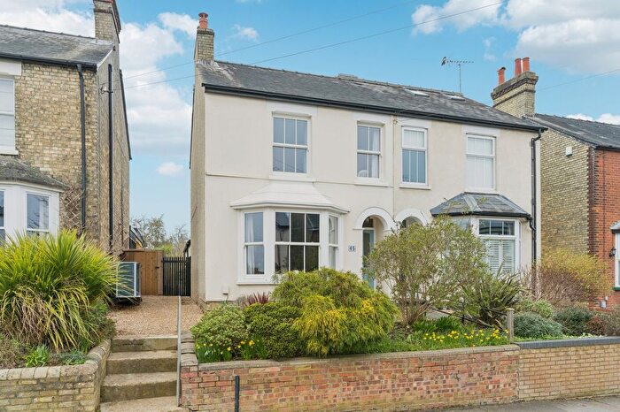 3 Bedroom Semi Detached House For Sale In Ickleford Road, Hitchin, SG5