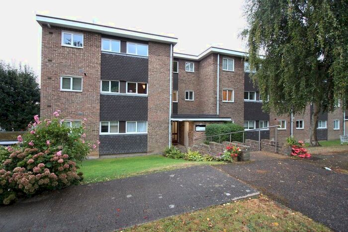 1 Bedroom Flat To Rent In Prestwood, Upper Hitch, Carpenders Park, WD19