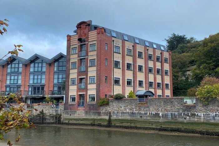 2 Bedroom Flat To Rent In Htp Apartments, Truro, TR1