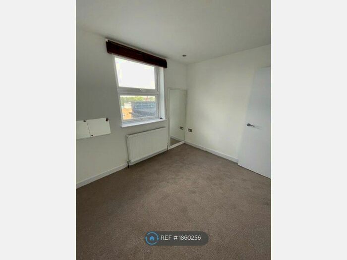 1 Bedroom Flat To Rent In Seven Sisters Road, London, N15