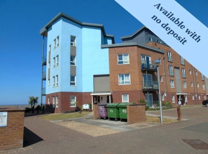 2 Bedroom Flat To Rent In Pentre Doc Y Gogledd, Llanelli, SA15