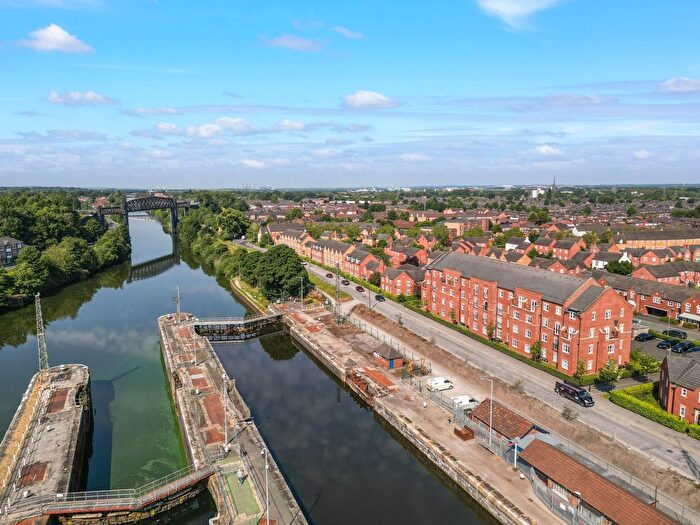 2 Bedroom Flat For Sale In Edgewater Place, Nightingale Court Edgewater Place, WA4