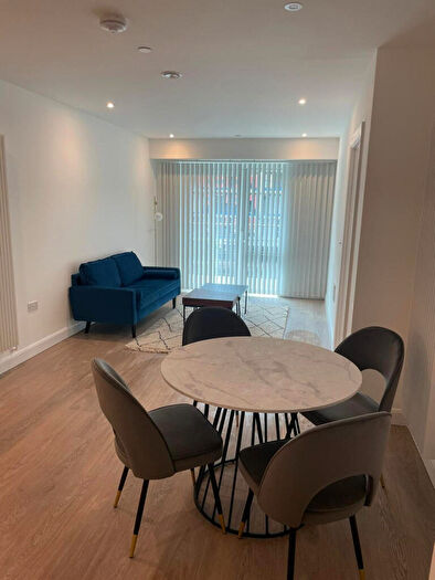 1 Bedroom Apartment To Rent In Galleria House, London, E16