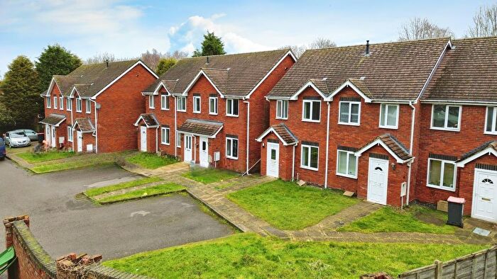 16 Bedroom Semi Detached House For Sale In Lodge Court, Donnington Wood, Telford, TF2