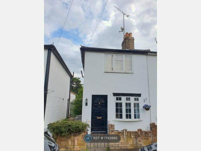 2 Bedroom Semi-Detached House To Rent In Thistlecroft Road, Hersham, Walton-On-Thames, KT12