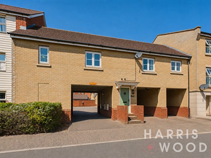 2 Bedroom Coach House For Sale In Mortimer Way, Witham, Essex, CM8