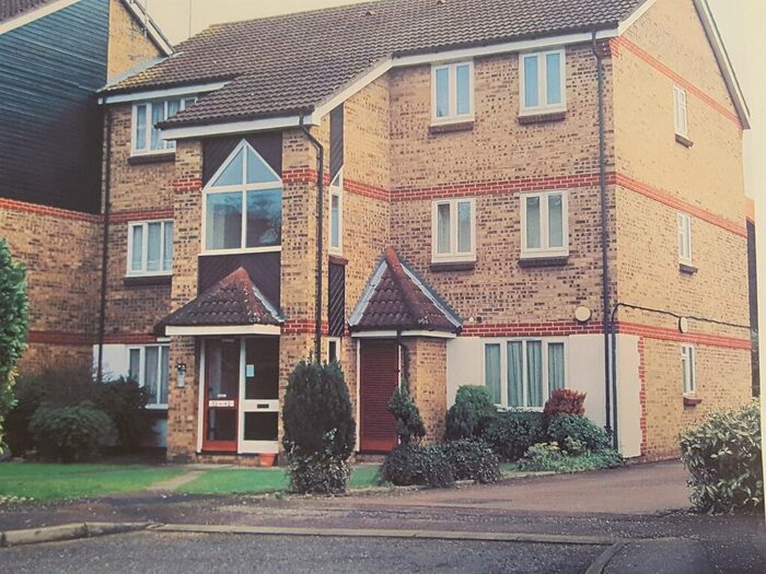 1 Bedroom Flat To Rent In Pearce Manor, Chelmsford, CM2