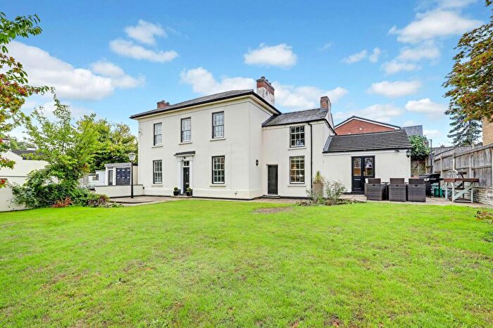 3 Bedroom Link Detached House For Sale In Brook Road, Borrowash, DE72