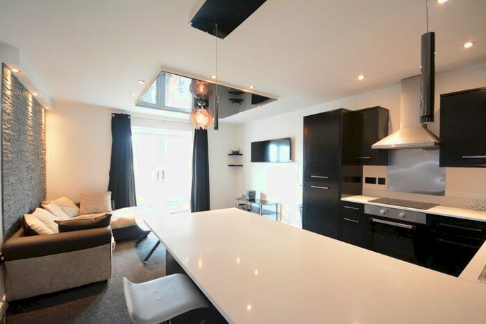 2 Bedroom Flat To Rent In Brightmoor House, Brightmoor Street, Hockley, NG1