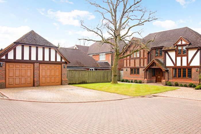 5 Bedroom Detached House For Sale In Mill End Close, Prestwood, Buckinghamshire, HP16