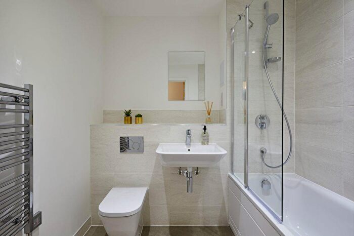 2 Bedroom Apartment To Rent In The Cavalry, Wokingham, RG2
