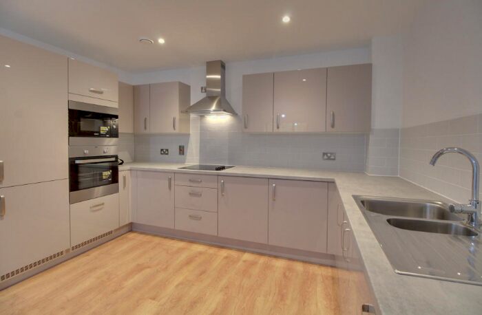 2 Bedroom Apartment To Rent In Bradbury Apartments, GU11