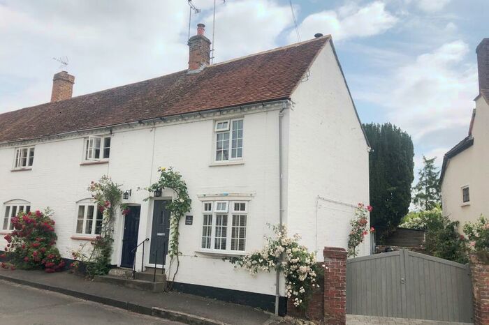 2 Bedroom Cottage To Rent In Long Crendon Buckinghamshire, HP18