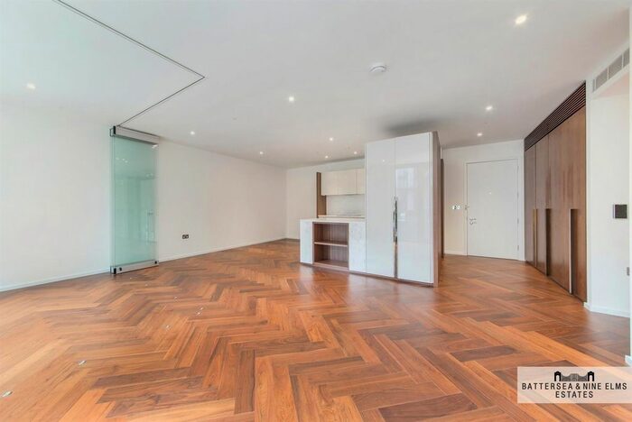 2 Bedroom Flat To Rent In New Union Square, London, SW11