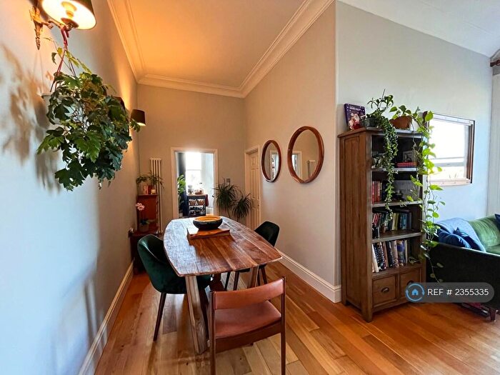 1 Bedroom Flat To Rent In Goodeve Road, Bristol, BS9