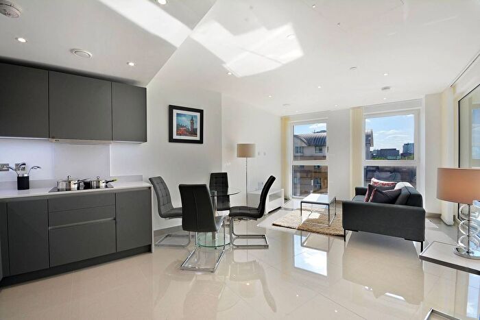 1 Bedroom Flat To Rent In Conquest Tower, Southwark, London, SE1
