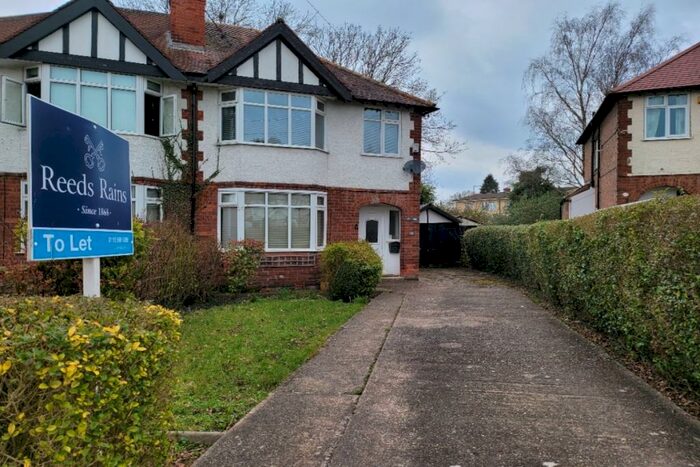 3 Bedroom Semi-Detached House To Rent In Sandringham Crescent, Nottingham, NG8