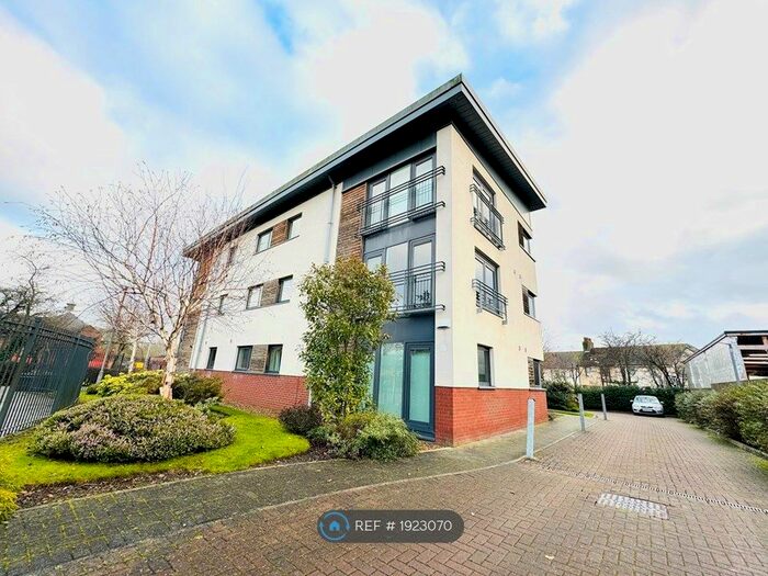 2 Bedroom Flat To Rent In Parkgate, Rosyth, Dunfermline, KY11