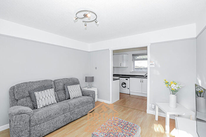 1 Bedroom Detached Bungalow For Sale In Farquhar Road, Aberdeen, AB11