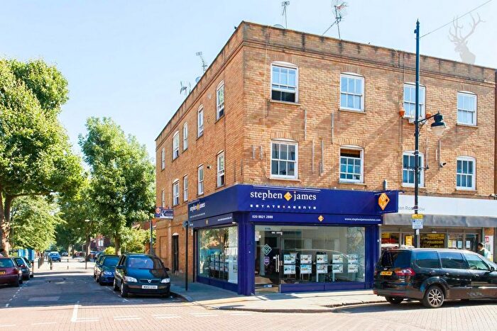 2 Bedroom Flat To Rent In Usher Road, Bow, London, E3