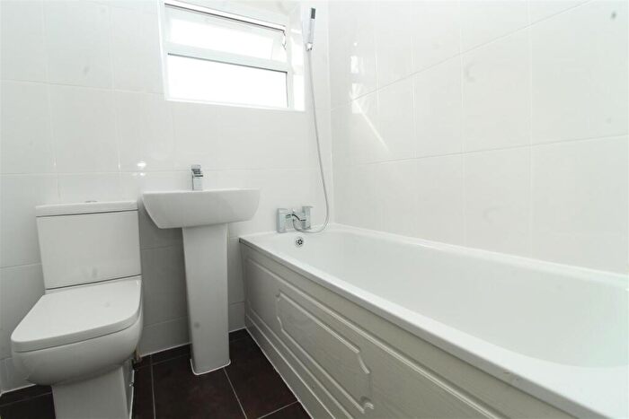 2 Bedroom End Of Terrace House To Rent In Monega Road, London, E7
