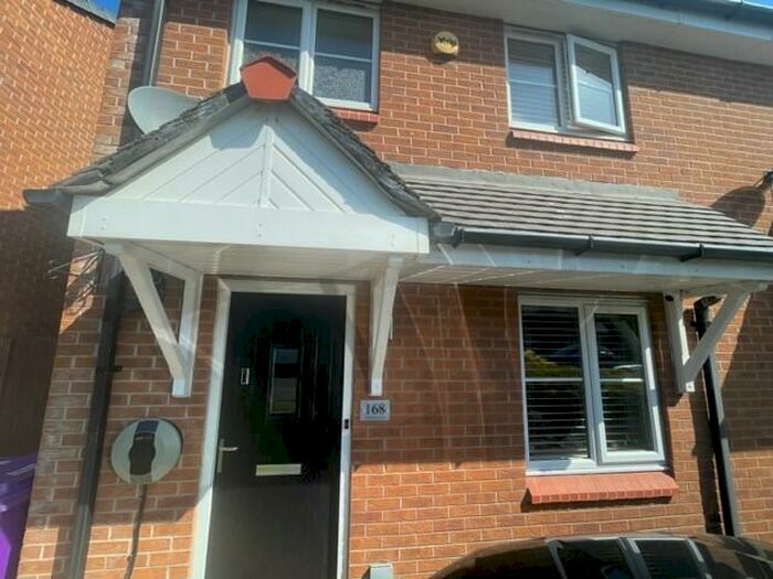 3 Bedroom Garage / Parking To Rent In Addenbrooke Drive, L24