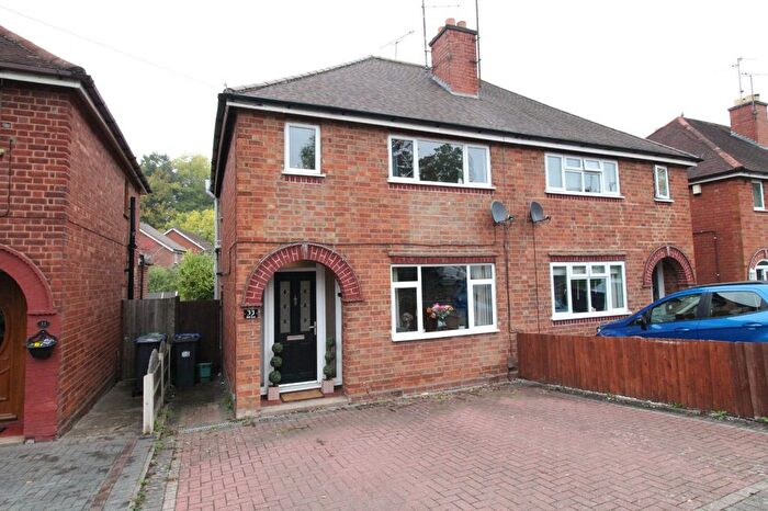 3 Bedroom Semi-Detached House For Sale In Mill End, Kenilworth, Warwickshire, CV8