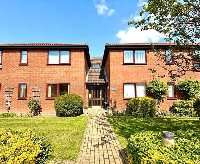 2 Bedroom Retirement Property For Sale In Ashtead Village, KT21