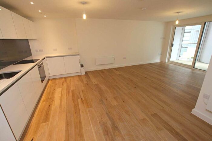 2 Bedroom Apartment To Rent In The Hatbox, New Islington, M4