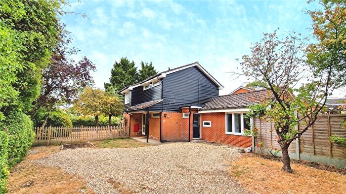 5 Bedroom Detached House For Sale In Cheney Close, Binfield, Bracknell, Berkshire, RG42