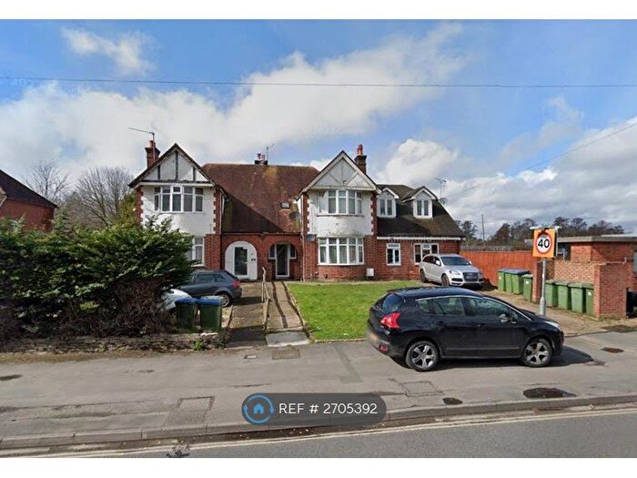2 Bedroom Flat To Rent In Wide Lane, Southampton, SO18