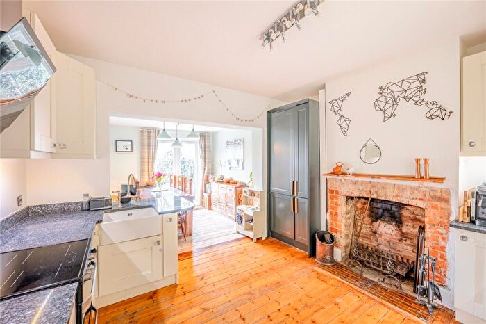 4 Bedroom Semi-Detached House For Sale In Clarendon Avenue, Trowbridge, BA14