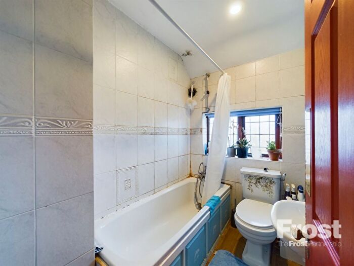 3 Bedroom Terraced House For Sale In Station Crescent, Ashford, Surrey, TW15