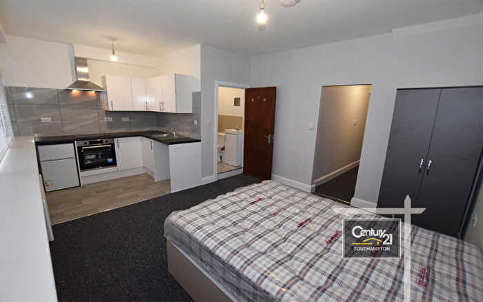Studio To Rent In |Ref: |, London Road Southampton Hampshire, SO15