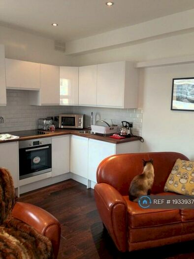 1 Bedroom Flat To Rent In Lavender Hill, London, SW11