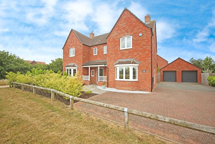 5 Bedroom Detached House For Sale In Croftland Avenue, Wellesbourne, Warwick, CV35