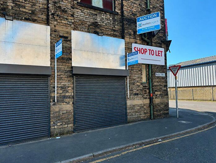 Detached House For Sale In Buck Street, Bradford, BD3