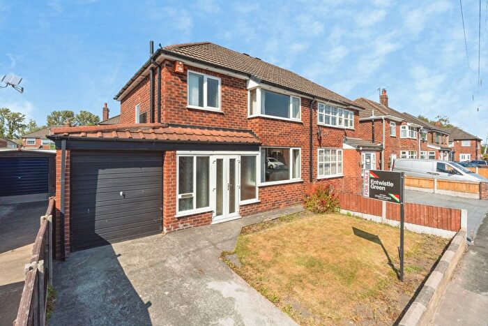 3 Bedroom Semi Detached House For Sale In Mawdsley Avenue, Woolston, Warrington, Cheshire, WA1
