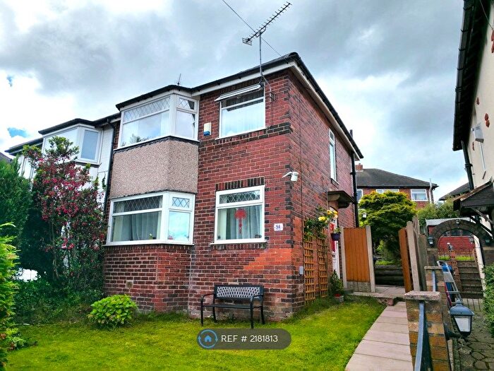 3 Bedroom Semi-Detached House To Rent In Hopedale Rd, Sheffield, S12